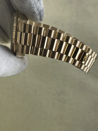 Rolex Day-Date President #18238 Unpolished, Factory Diamond Dial - Image 4