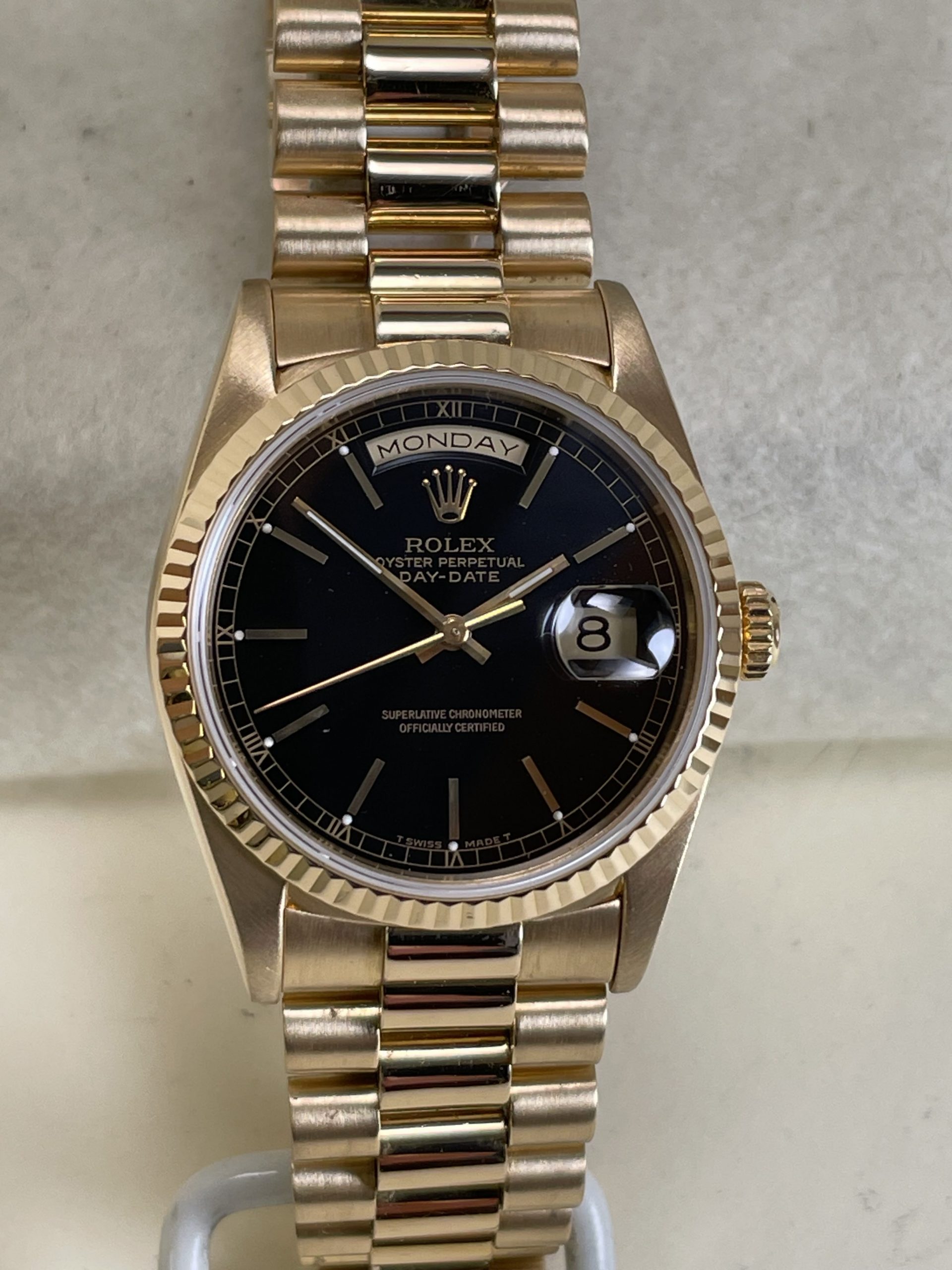 Men's Rolex Day-Date President #18238 Full Set, Black Dial 18K Gold