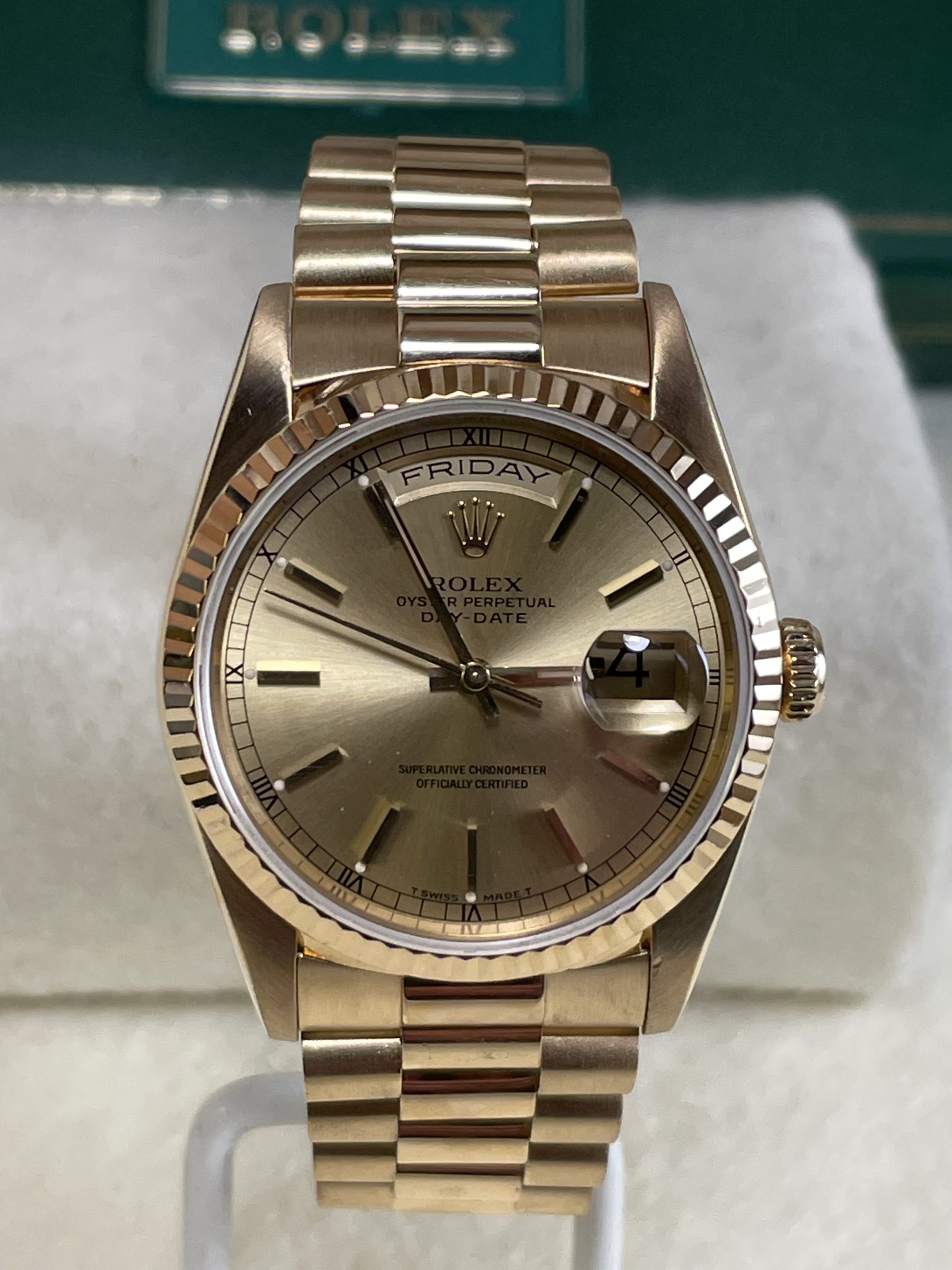 Men's Rolex Day-Date President #18238 18K Gold Champagne Dial Double Quick-Set